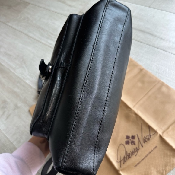 Patricia Nash Kirby Black Leather Crossbody Bag Buckle Flap - Picture 4 of 16